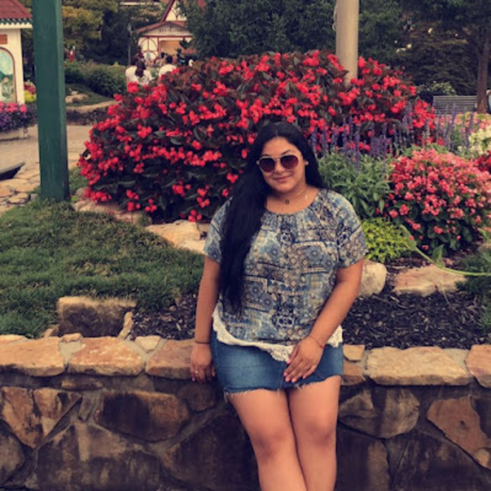 Meet your Posher, Candace
